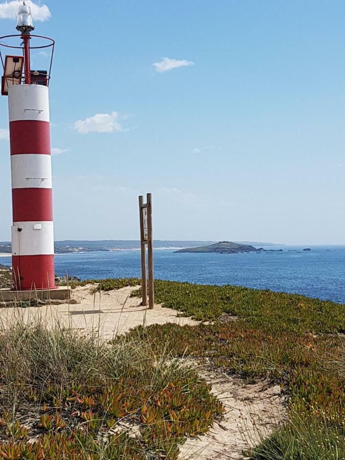 A Casinha Da Baia Villa Porto Covo Buitenkant foto