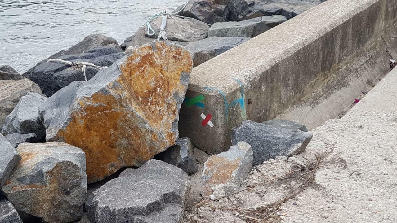 A Casinha Da Baia Villa Porto Covo Buitenkant foto